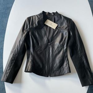 Cigno Nero Women’s Black Leather Deep V-Neck Motorcycle Jacket Size 36